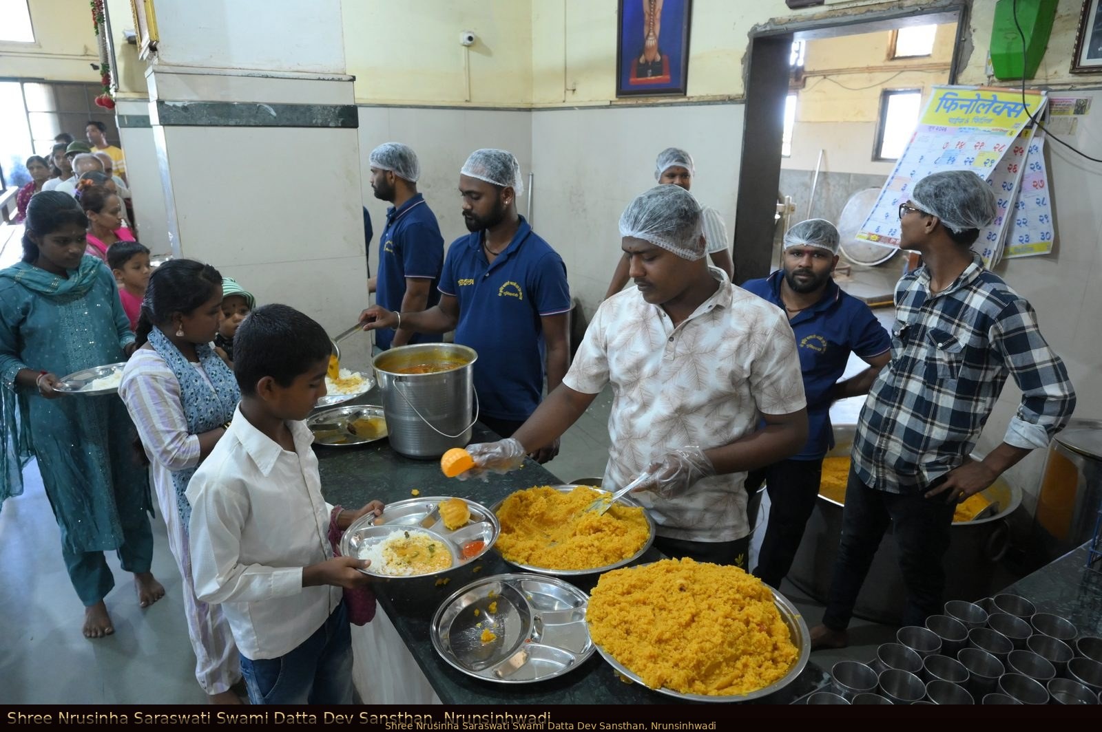 प्रसाद वाढप